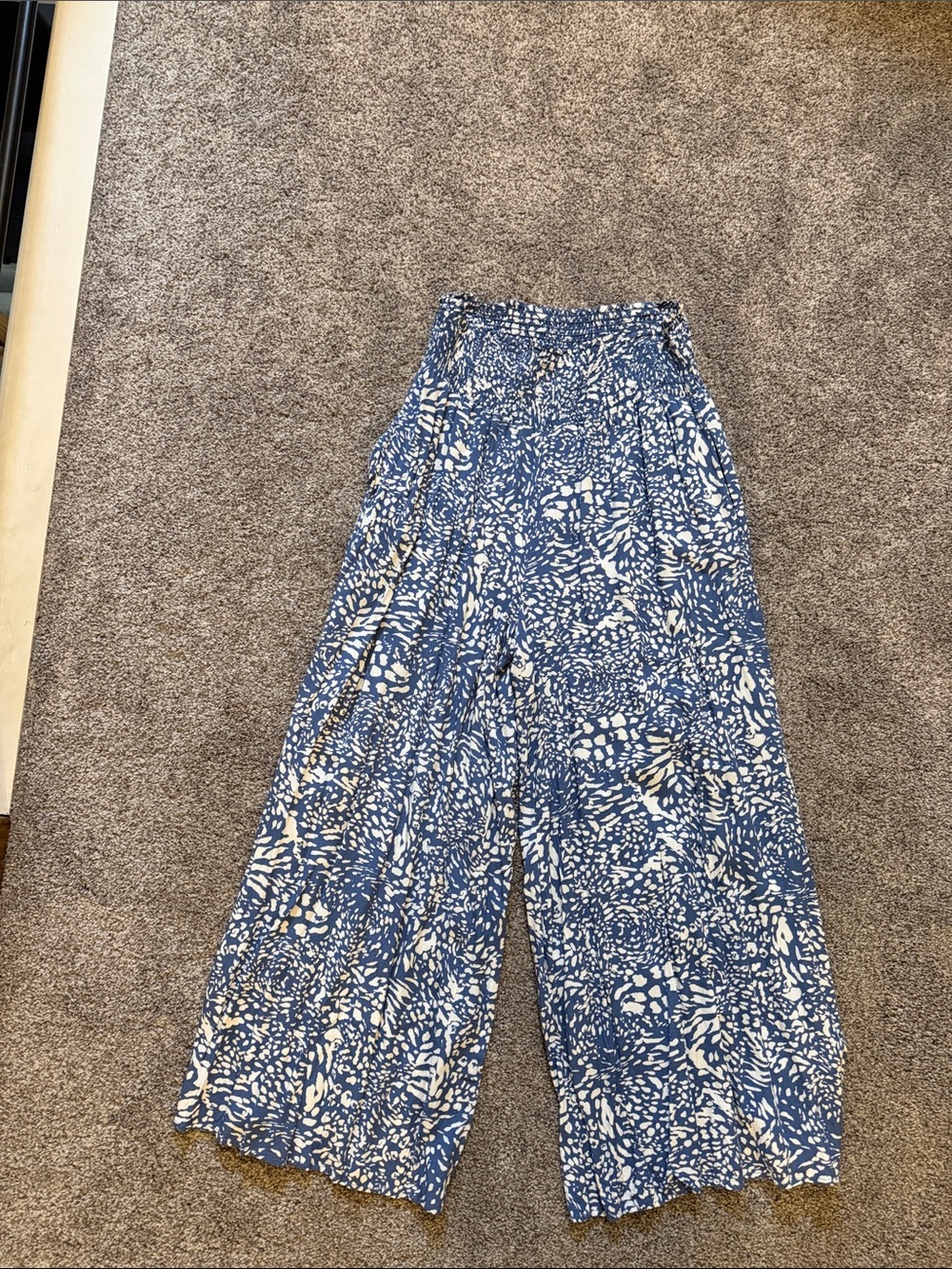 Kori Blue and White Wide Leg Printed Palazzo Pants